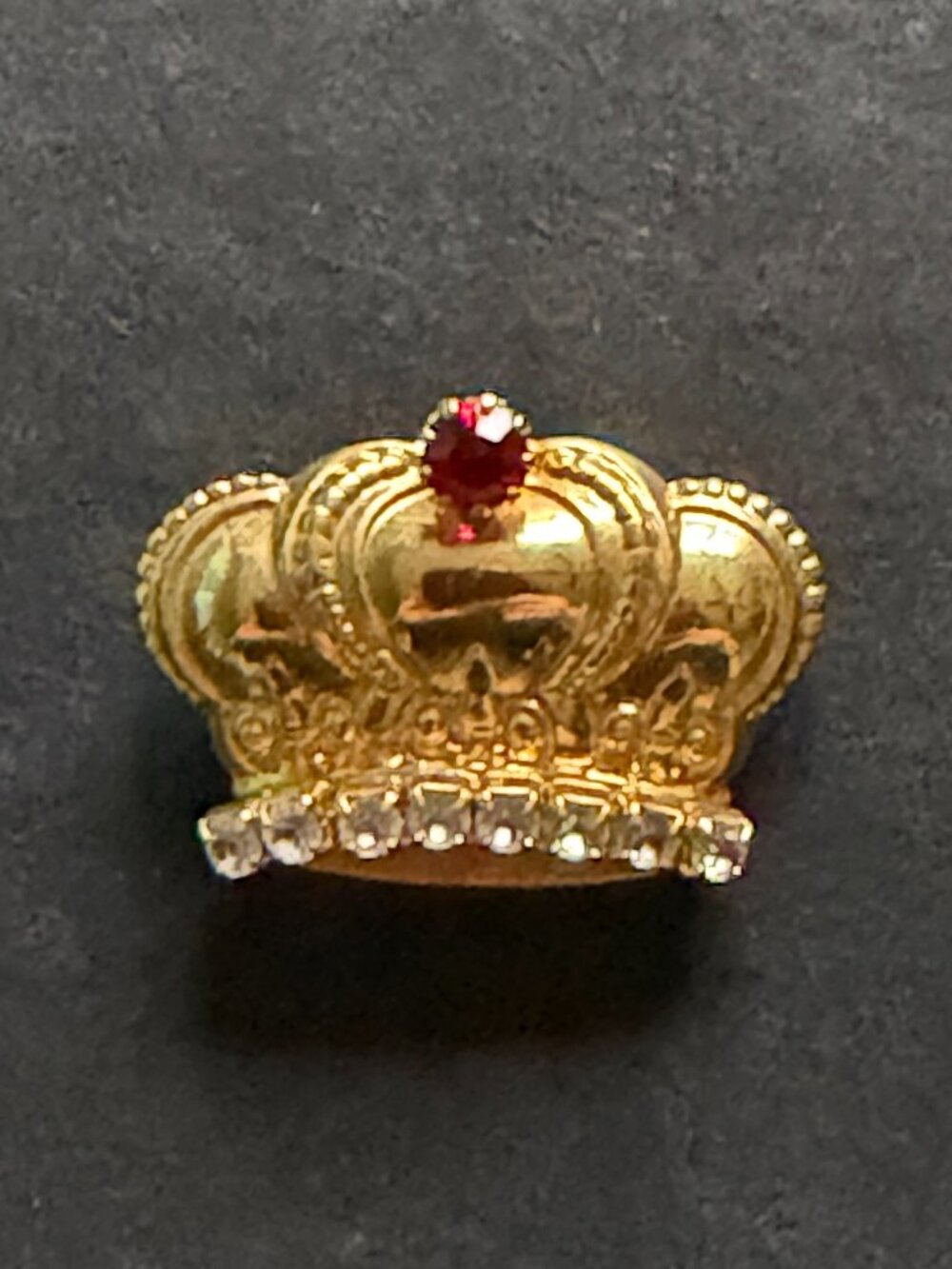 Vintage Estate Gold-Tone ‘Royal Crown’ Brooch/Lapel Pin